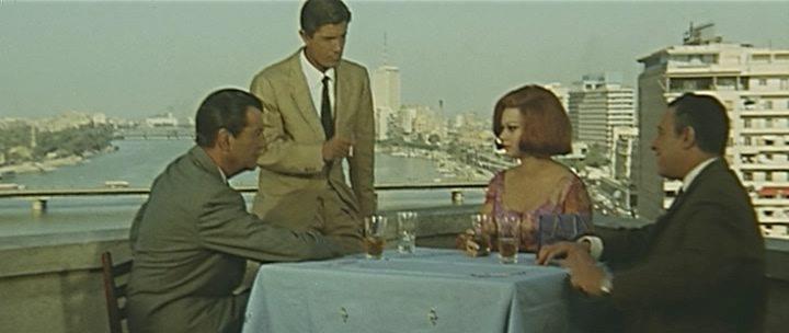 Кадр из фильма Золотой сфинкс / La sfinge d'oro (1967)