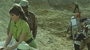 Кадры из фильма Золотой сфинкс / La sfinge d'oro (1967)
