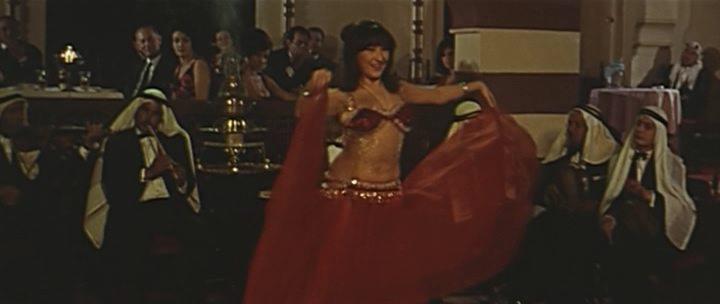Кадр из фильма Золотой сфинкс / La sfinge d'oro (1967)