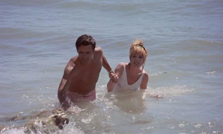 Кадр из фильма Убей меня скорей, мне холодно / Fai in fretta ad uccidermi... ho freddo! (1967)