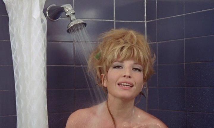 Кадр из фильма Убей меня скорей, мне холодно / Fai in fretta ad uccidermi... ho freddo! (1967)