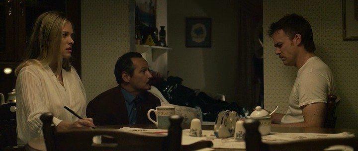 Кадр из фильма Холод в июле / Cold in July (2014)