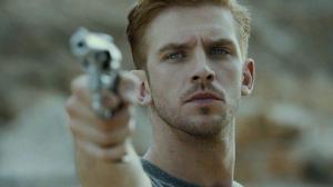 Кадры из фильма Гость / The Guest (2014)