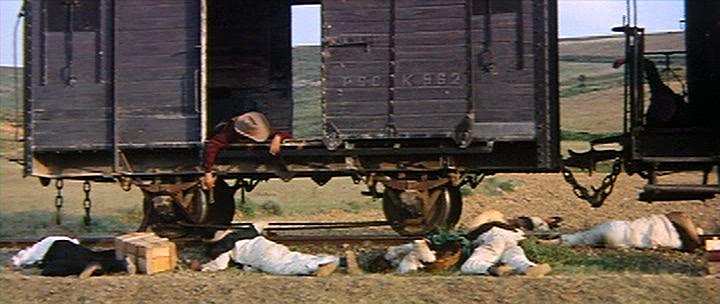 Кадр из фильма Бандиты / Bandidos (1967)