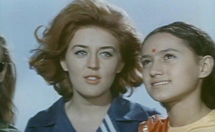 Кадр из фильма Попутного ветра, "Синяя птица"! / Dobar vetar 'Plava ptico'! (1967)
