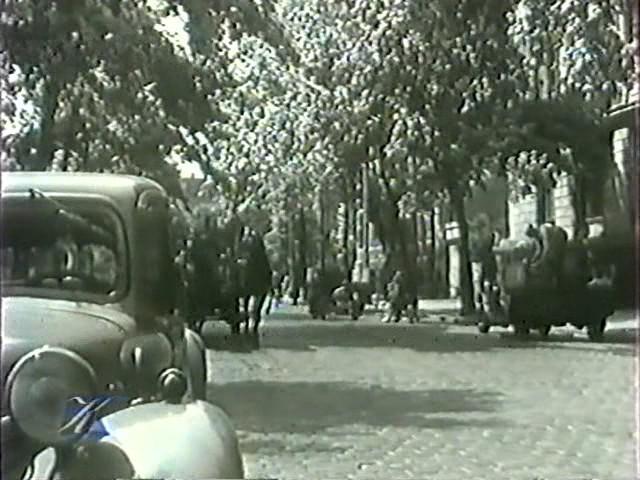 Кадр из фильма Тени над Нотр-Дам / Schatten über Notre Dame (1968)
