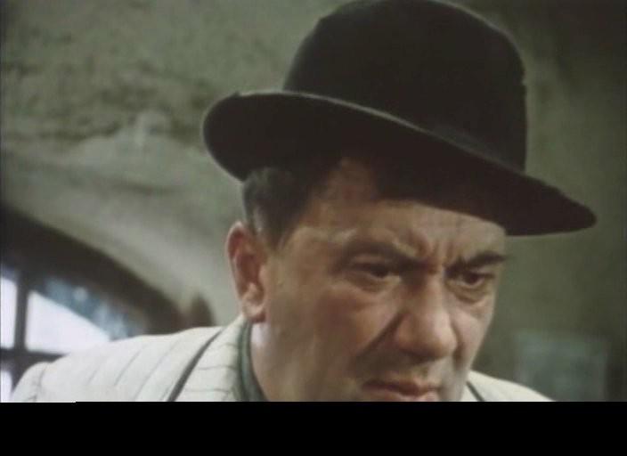 Кадр из фильма Золотые часы (1968)