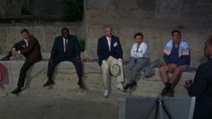 Кадры из фильма Самый крупный куш / The Biggest Bundle of Them All (1968)