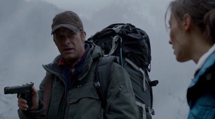 Кадр из фильма Гризли / Into the Grizzly Maze (2014)