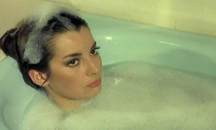 Кадр из фильма Лани / Les Biches (1968)