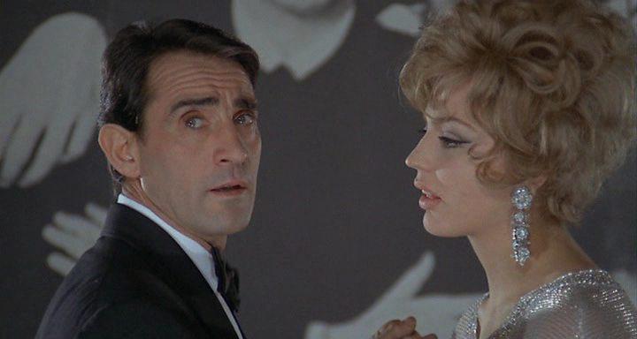 Кадр из фильма Итальянское каприччио / Capriccio all'italiana (1968)