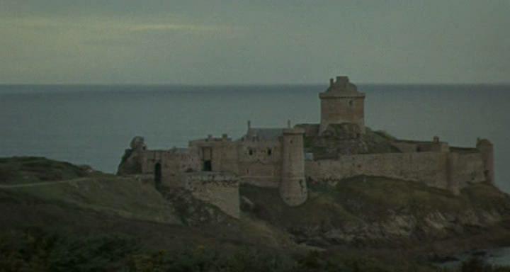 Кадр из фильма Три шага в бреду / Histoires extraordinaires (1968)