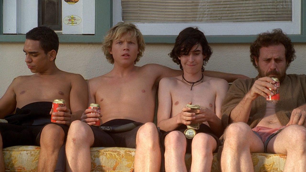 Кадр из фильма Пляжная вечеринка / National Lampoon Presents: Surf Party (2013)