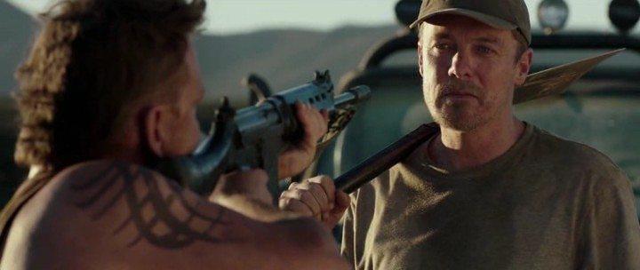 Кадр из фильма Тепловой удар / Heatstroke (2013)