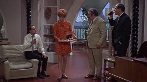 Кадры из фильма Горячие миллионы / Hot Millions (1968)