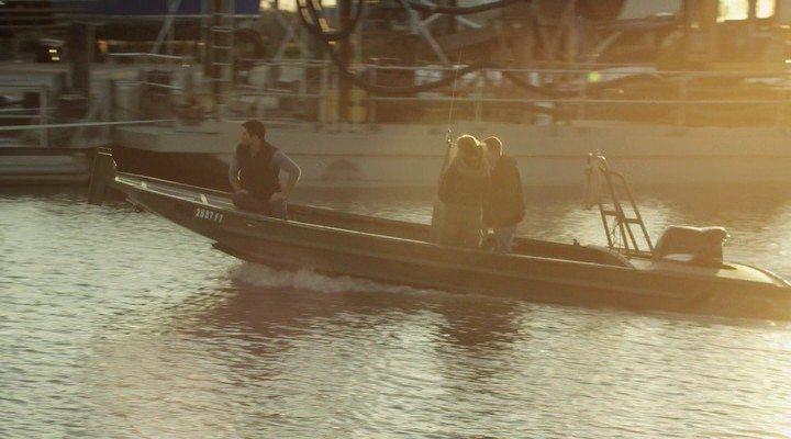 Кадр из фильма Чудовища Берингова моря / Bering Sea Beast (2013)