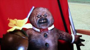Кадры из фильма Спёкшийся против зловещего Бонга / Gingerdead Man Vs. Evil Bong (2013)