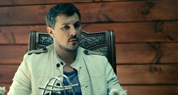 Кадр из фильма Танцы марионеток (2013)