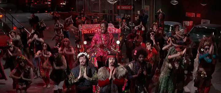 Кадр из фильма Милая Чарити / Sweet Charity (1969)
