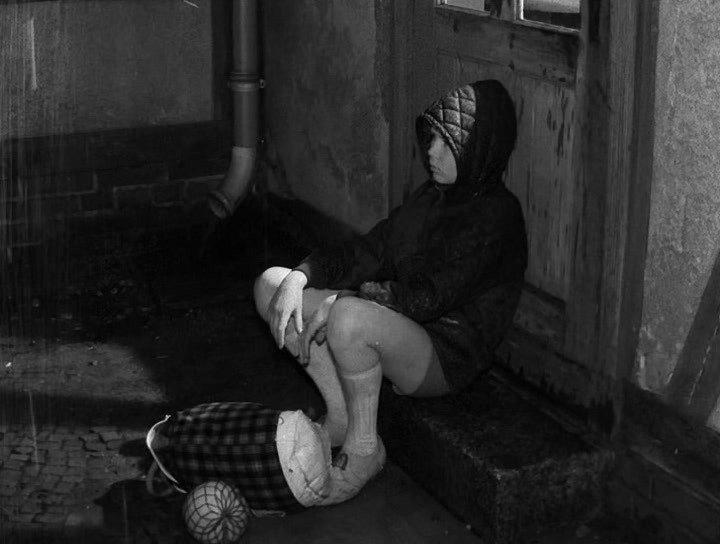 Кадр из фильма Клад на дне озера / Käuzchenkuhle (1969)