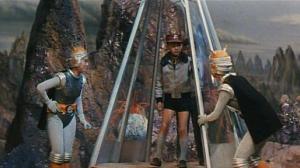 Кадры из фильма Гамера против Гирона / Gamera tai daiakuju Giron (1969)