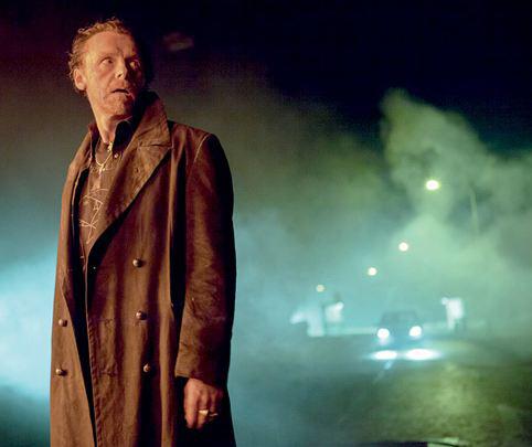 Кадр из фильма Армагеддец / The World's End (2013)