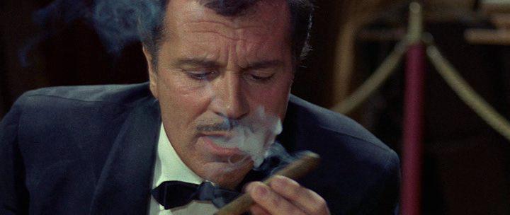 Кадр из фильма Неприкасаемые / The Untouchables (1969)