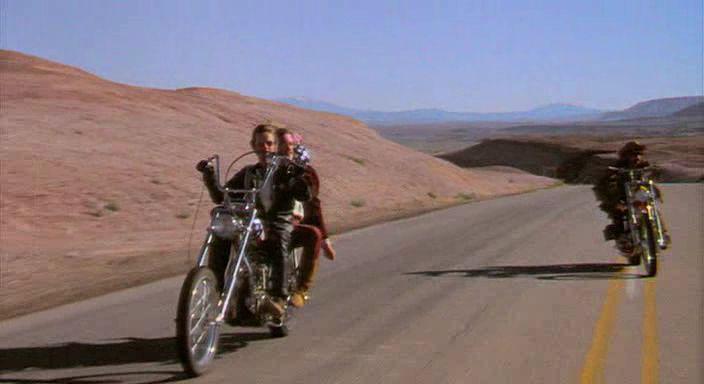 Кадр из фильма Беспечный ездок / Easy Rider (1969)