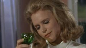 Кадры из фильма Жесткие рамки / Hard Contract (1969)
