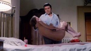 Кадры из фильма Шах королеве / Scacco alla regina (1969)