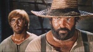 Кадры из фильма Золотые копи / La collina degli stivali (1969)