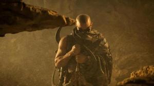 Кадры из фильма Риддик / Riddick (2013)