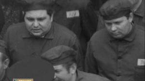 Кадры из фильма Преступник сидит на стадионе Уэмбли / Der Mörder sitzt im Wembley-Stadion (1970)