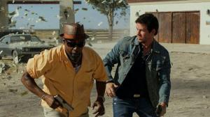 Кадры из фильма Два ствола / 2 Guns (2013)