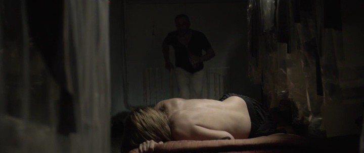 Кадр из фильма Госпожа жестокость / Miss Violence (2013)