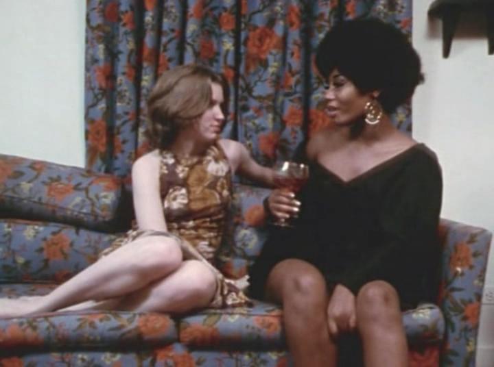 Кадр из фильма Итальянский жеребец / The Party at Kitty and Stud's (1970)