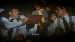 Кадры из фильма Аэропорт / Airport (1970)
