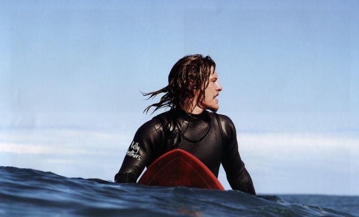 Кадр из фильма На гребне / Point Break (2013)