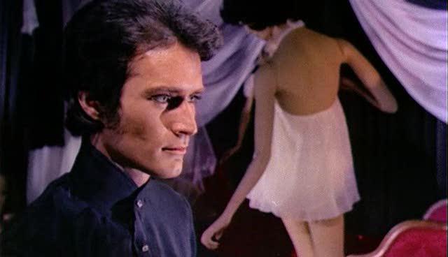 Кадр из фильма Топор для новобрачной / Il rosso segno della follia (1970)