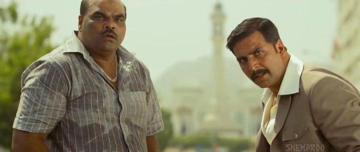 Кадр из фильма Однажды в Мумбаи. История повторяется / Once Upon a Time in Mumbai Dobaara! (2013)