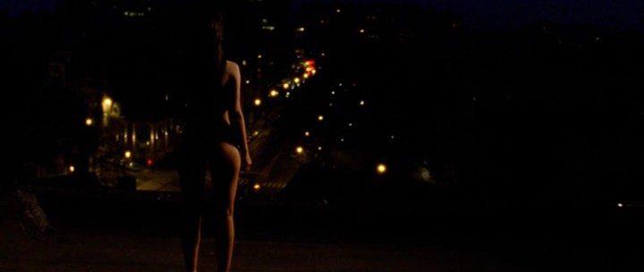 Кадр из фильма Странный цвет слез твоего тела / L'étrange couleur des larmes de ton corps (2013)