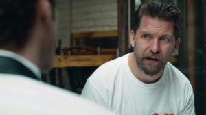 Кадры из фильма Как быть мужиком / How to Be a Man (2013)