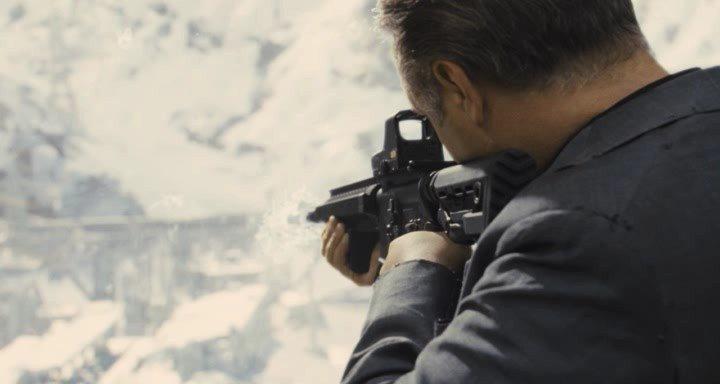 Кадр из фильма Сквозь снег / Snowpiercer (2013)