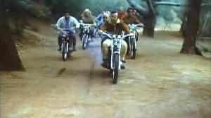 Кадры из фильма Бигфут / Bigfoot (1970)