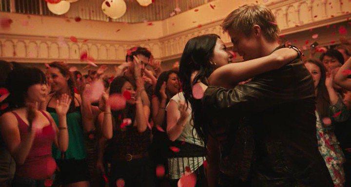 Кадр из фильма Сделай шаг: Лови момент / Make Your Move (2013)
