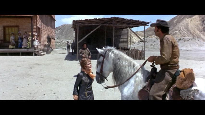 Кадр из фильма Человек по прозвищу Кувалда / A Man Called Sledge (1970)