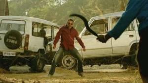 Кадры из фильма Два в одном: полицейский и бандит / Policegiri (2013)