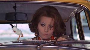 Кадры из фильма Жена священника / La moglie del prete (1970)