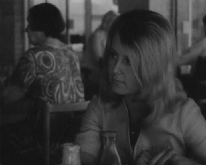 Кадр из фильма Человек в проходном дворе / 12+ (1971)