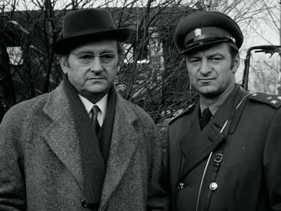 Кадр из фильма Пропавшие банкноты / Na kolejích ceká vrah (1971)